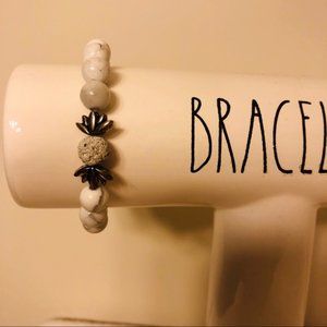 White marble Beaded Bracelet elastic leaf detail